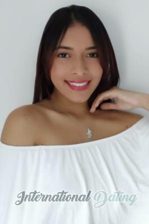 205224 - Dayana Age: 25 - Colombia