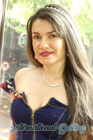 205233 - Erika Age: 49 - Colombia