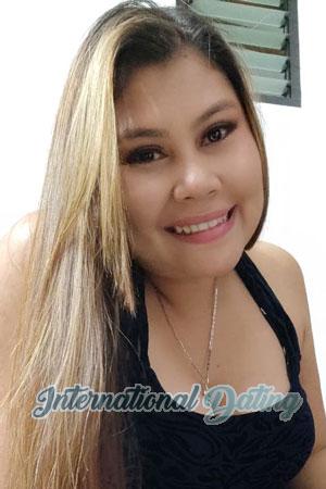 205244 - Daniela Age: 30 - Colombia