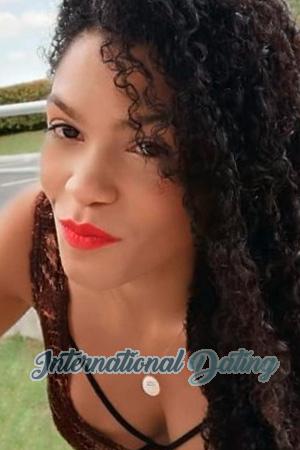 206095 - Isamar Age: 32 - Colombia