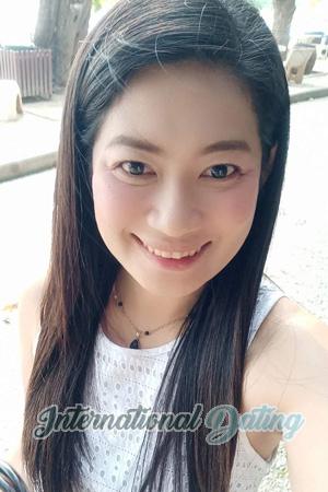 206538 - Siriprapa Age: 44 - Thailand