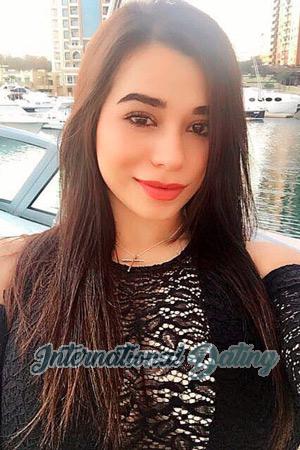 208147 - Carolina Age: 34 - Colombia