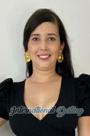 208163 - Adriana Age: 42 - Colombia