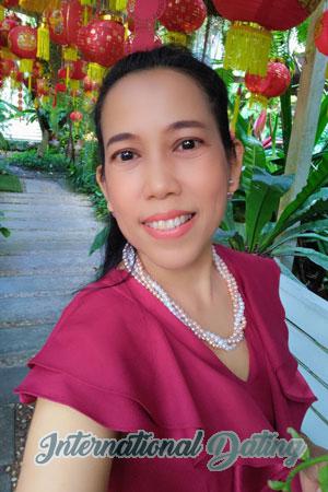 208631 - Jariya Age: 54 - Thailand