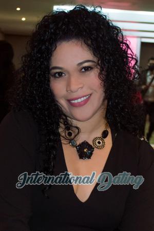 209758 - Geraldine Age: 40 - Peru