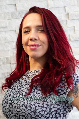 210300 - Salome Age: 35 - Colombia