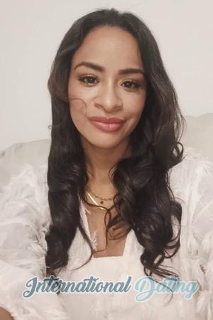 210303 - Jhoselin Age: 37 - Colombia