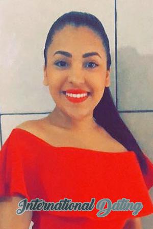 210440 - Mariana Age: 27 - Costa Rica