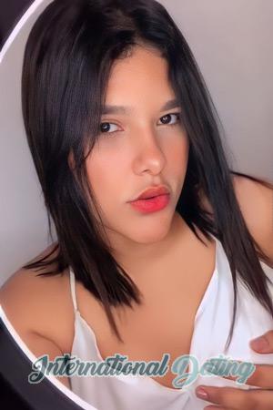 210744 - Luisa Age: 24 - Colombia