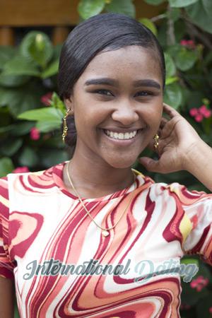 210909 - Eliana Age: 25 - Colombia