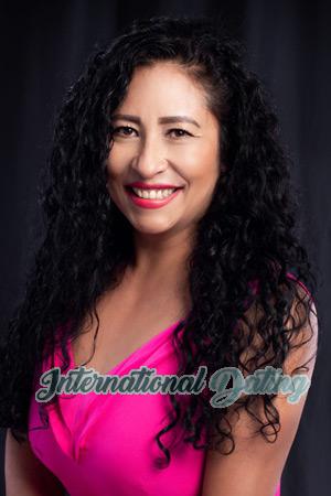 211263 - Luz Age: 51 - Colombia