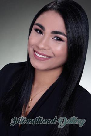 211770 - Daniela Age: 29 - Colombia