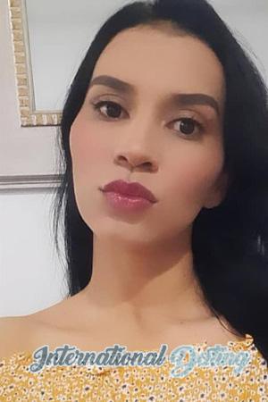 211846 - Yaneth Age: 33 - Colombia