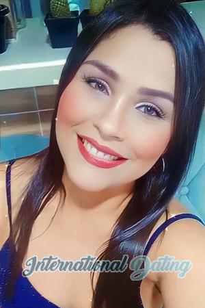 211860 - Mileidy Age: 38 - Colombia