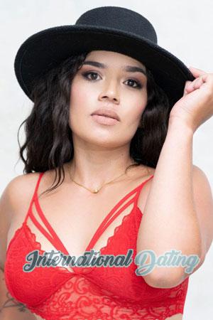212542 - Michel Age: 29 - Colombia