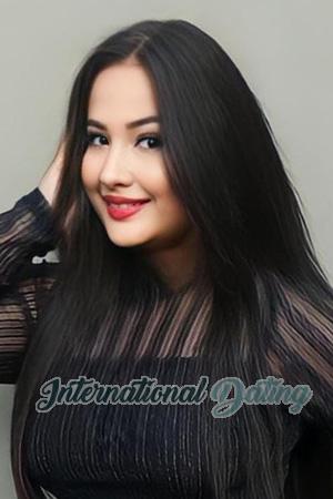 212769 - Luz Mery Age: 31 - Colombia