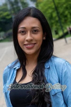 213629 - Mildred Age: 36 - Colombia