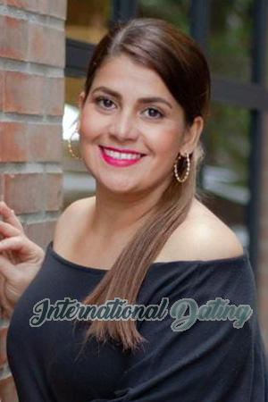 214000 - Lina Age: 45 - Colombia