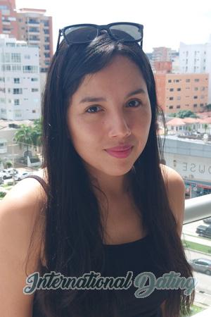 214142 - Josselin Age: 33 - Peru