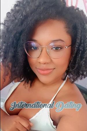 214161 - Laura Age: 27 - Colombia