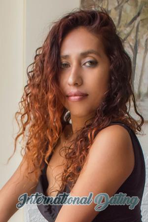 214591 - Candy Age: 47 - Peru