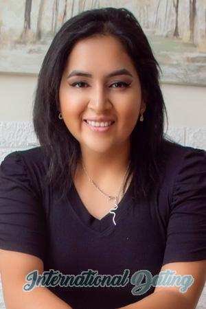 214728 - Evelyn Age: 32 - Peru