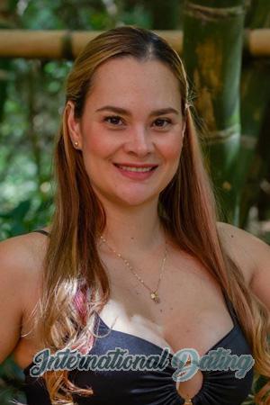 215252 - Paulina Age: 36 - Colombia