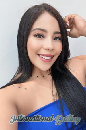 215253 - Daniela Age: 26 - Colombia