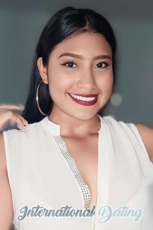 215375 - Diana Age: 28 - Colombia