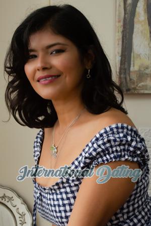 215748 - Rosmary Age: 38 - Peru