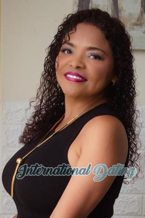 217756 - Ingrind Age: 51 - Peru