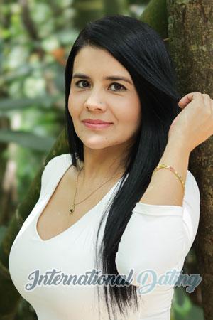 219326 - Sandra Age: 41 - Colombia