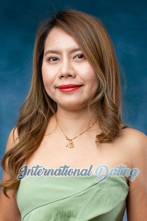 219527 - Naruemon Age: 41 - Thailand