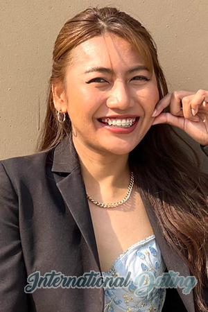 219867 - Warunya Age: 32 - Thailand