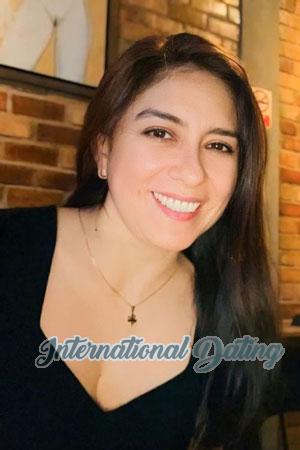 220409 - Marixa Age: 44 - Peru