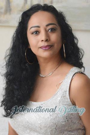 220517 - Erika Age: 51 - Peru