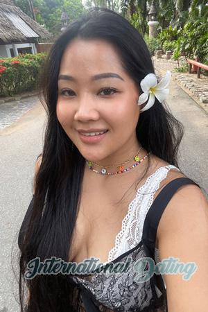 221051 - Suchada Age: 30 - Thailand
