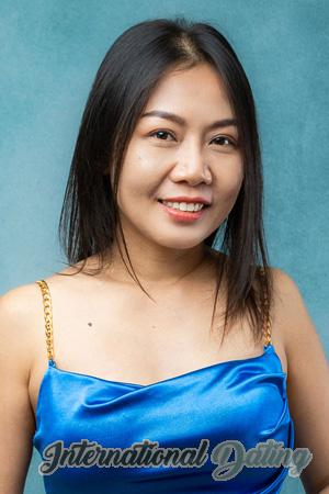 221054 - Natchanan Age: 41 - Thailand