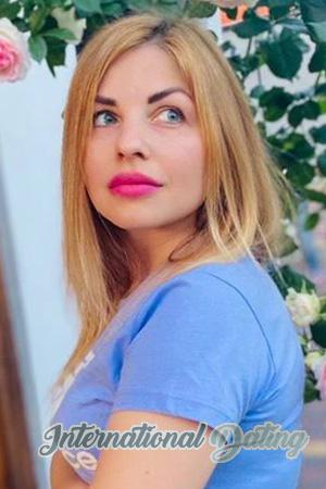 221775 - Alina Age: 33 - Ukraine