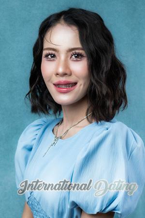 222503 - Siripon Age: 31 - Thailand