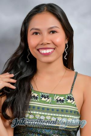 223136 - Lea Age: 26 - Philippines