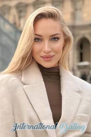 223236 - Khrystyna Age: 33 - Ukraine