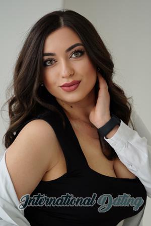 223280 - Alona Age: 27 - Ukraine