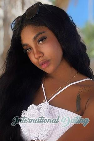 223286 - Veronica Age: 21 - Colombia