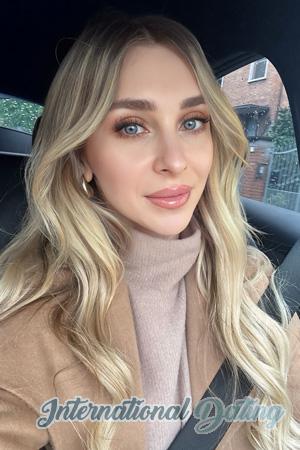 224353 - Anastasiia Age: 33 - Ukraine