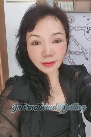 224925 - Liya Age: 53 - China