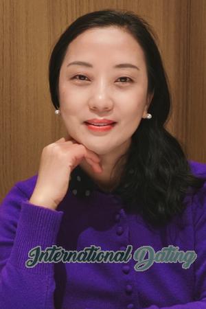 225041 - Cindy Age: 52 - China