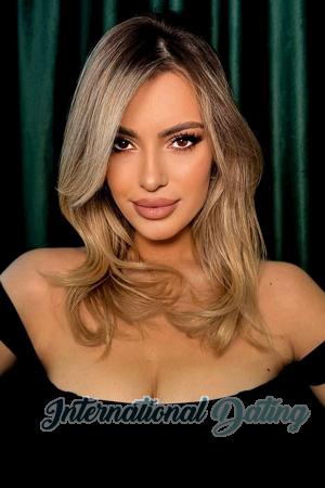 225171 - Adelina Age: 21 - Ukraine