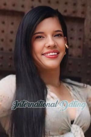 225213 - Yunelis Age: 42 - Colombia