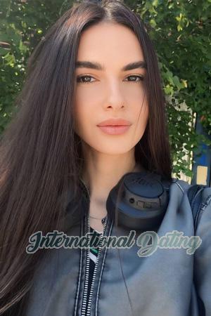 225251 - Mariia Age: 38 - Ukraine